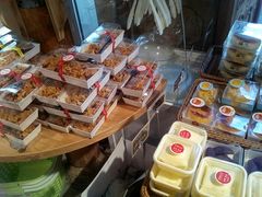 零售区-昆明冠生园·蛋糕·面包(南强街店)