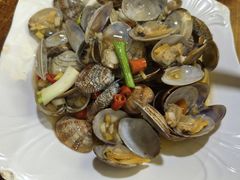 -湘里湘亲饭店(闸坡店)