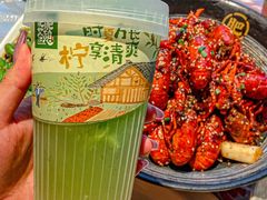 -肥肥虾庄·金牌油焖大虾(杨园滨江时代walk店)