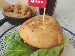 -必胜客(海滨店)