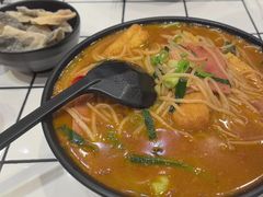 -肥汁米蘭香港米线(长宁来福士店)