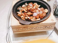 -荷花亭·湖北融合菜(中商广场店)