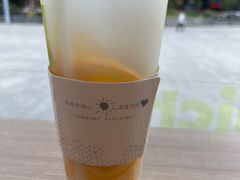 -奈雪的茶(鄞州万达店)