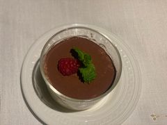 -Mogul Eatery·大亨餐酒馆