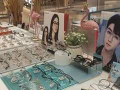 -沫芮眼镜·蔡司·依视路·尼康明月(环创店)