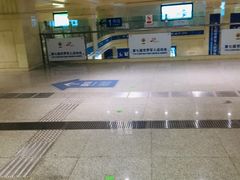 -黄浦路(地铁站)