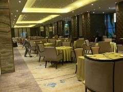 大堂-汇景希尔顿逸林酒店·悦轩中餐厅