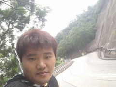 -黄家驹墓