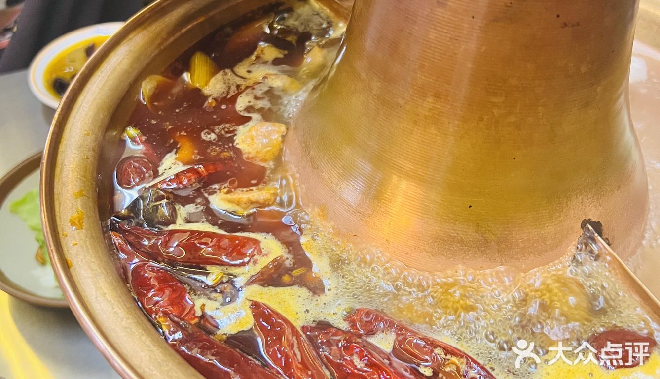 如果你在房山梅花庄附近，一定要来七安火锅打卡哦！