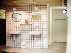 -ADO KAFE(大学城店)