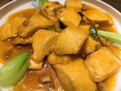 -闫府私房菜·老字号(恒隆店)