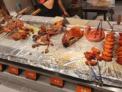 -山焱·炭火自助烤肉(周浦万达店)