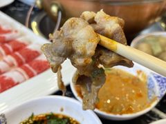 -楼外楼大刀肉传统火锅居(繁荣路店)