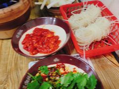 -碰湘地·鲜切牛肉麻辣烫(新世纪家园店)