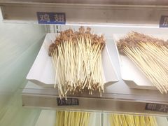 -马路边边麻辣烫联盟路店