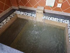 -金汤湾海水温泉度假酒店