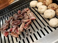 -臻牛烤肉