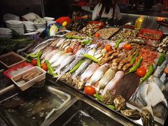 -沈家门海鲜夜排档(东港店)