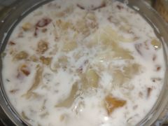 桃胶雪耳鲜奶露-小糖朝(恒信店)