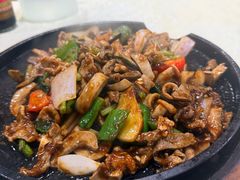 -标记美食新鲜猪杂(兴南大道店)