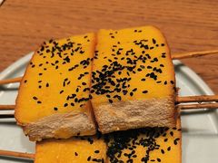 -街角等你.大连海鲜烧烤.经典铁板海鲜串(西安路店)