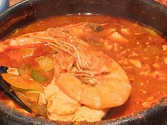 -明洞阿姨·韩式酱蟹烤肉·创意料理(三元桥店)