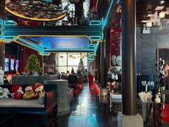 -屋有岛沉浸游戏旗舰店(中山公园店)