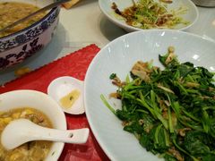 -鹊华居·地道鲁菜·海鲜·融合味(大明湖店)