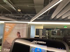 -宝力豪健身(中粮广场店)