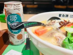 -蒙自源米线大王(东站店)