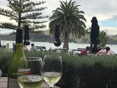 -Bully Hayes Restaurant & Bar