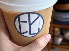 -Be Lived Cafe比例咖啡(摩天轮店)