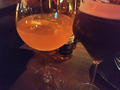 -FOUR PLAY BAR