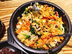 -吴草鸡爪오초닭발韩食堂(融恒盈嘉中心店)