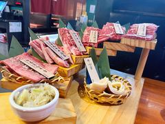 和牛甄選綜合拼盤-肉魁屋·烧肉·烧鸟·酒场(高新店)
