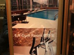 -香港华美达海景酒店