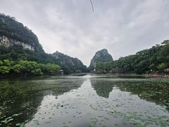 -星湖旅游景区七星岩