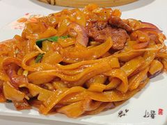 干炒牛河-稻香酒家·34年老字号·港式粤菜(汉街店)
