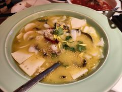 新派酸菜鱼-涌上外婆桥(江北万达店)