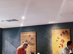 -星巴克(浦东机场T2到达店)