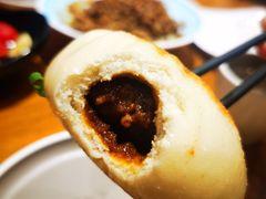 生煎大肉包-宴小馆·小海鲜青岛菜(五四广场店)