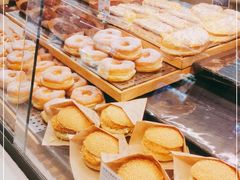 -巴黎贝甜(大宁国际商业广场店)