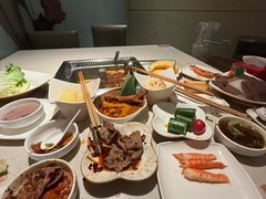 -海底捞火锅鲜切牛肉主题店(长寿路店)