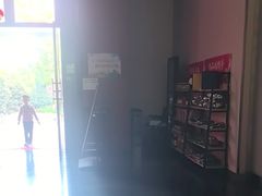 -黔蘑菇四季餐厅(观山湖店)