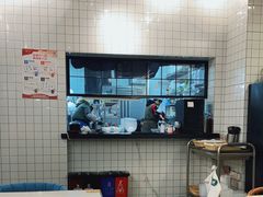 -扬州小吃(延安西路店)