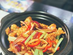 啫啫牛蛙煲-绿柠食堂(北外滩店)