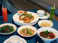 -一坐一忘云南菜(嘉里中心店)