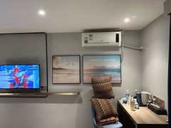 -柏曼酒店(广州长隆旅游度假区汉溪长隆地铁站店)