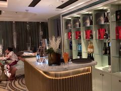 -浅深(世茂滨江精品店)