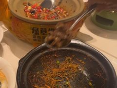 -绿草地·湘菜(7mall店)